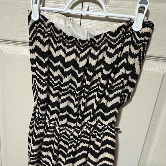 Women’s Jumpsuit - Picture 5 of 9